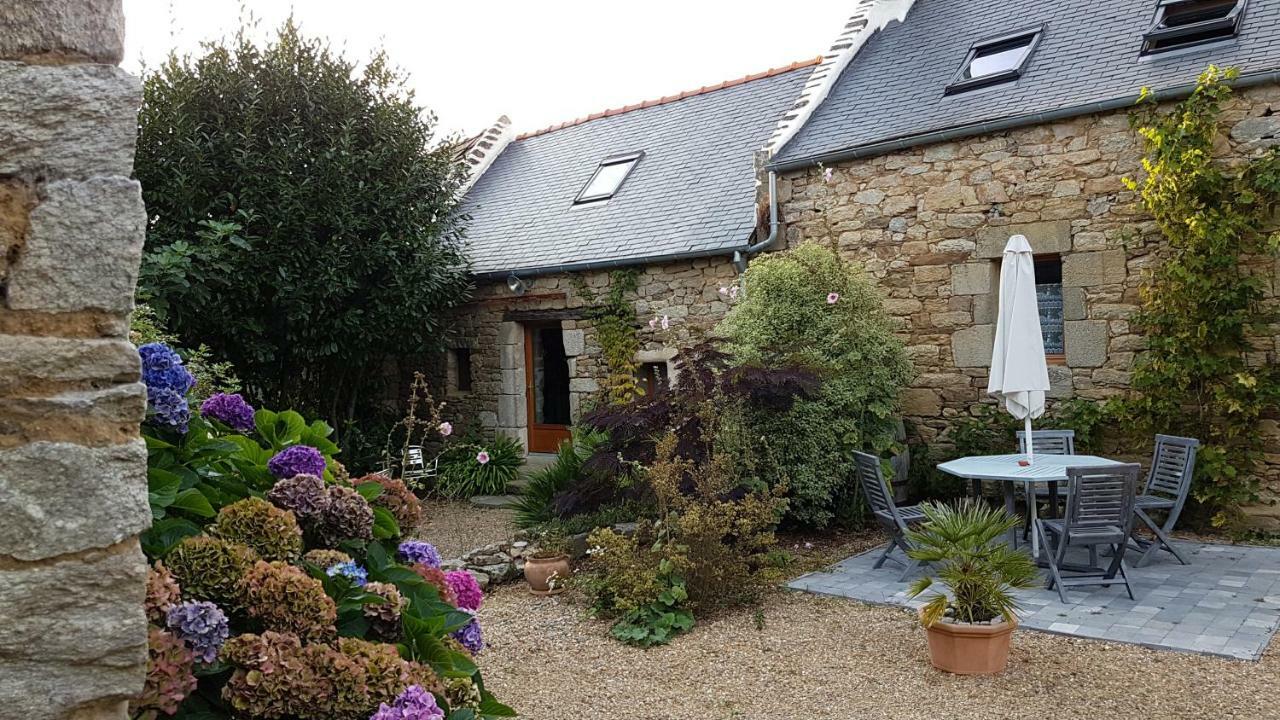 Hotel La Ferme de Kerhors Tréméoc Exterior foto