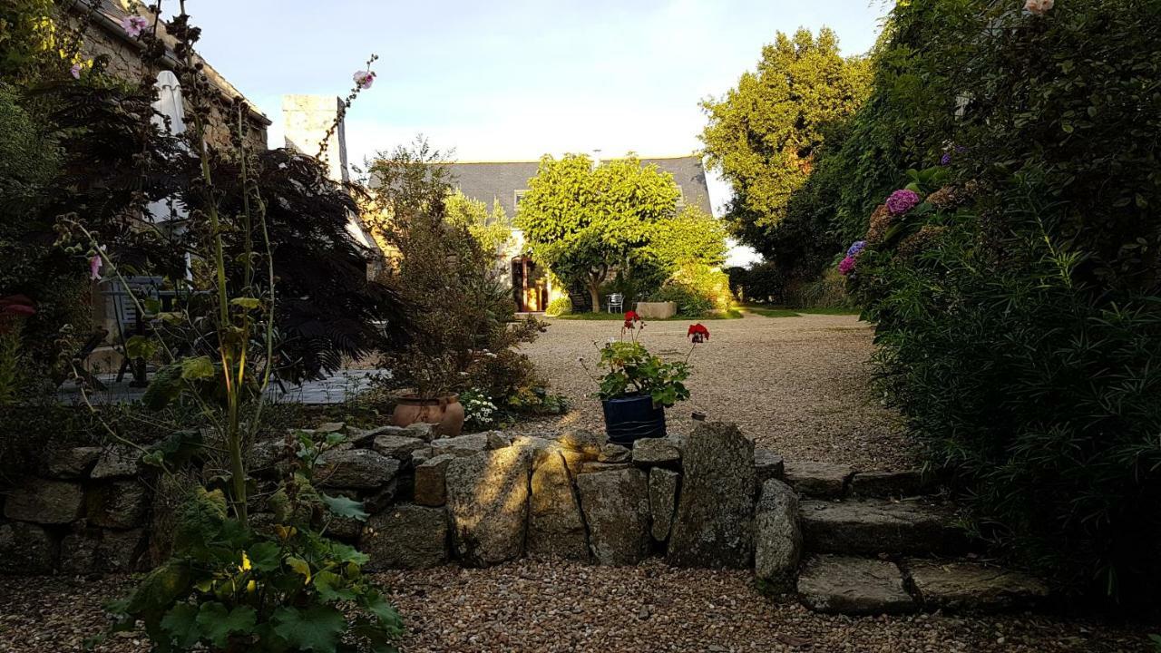 Hotel La Ferme de Kerhors Tréméoc Exterior foto