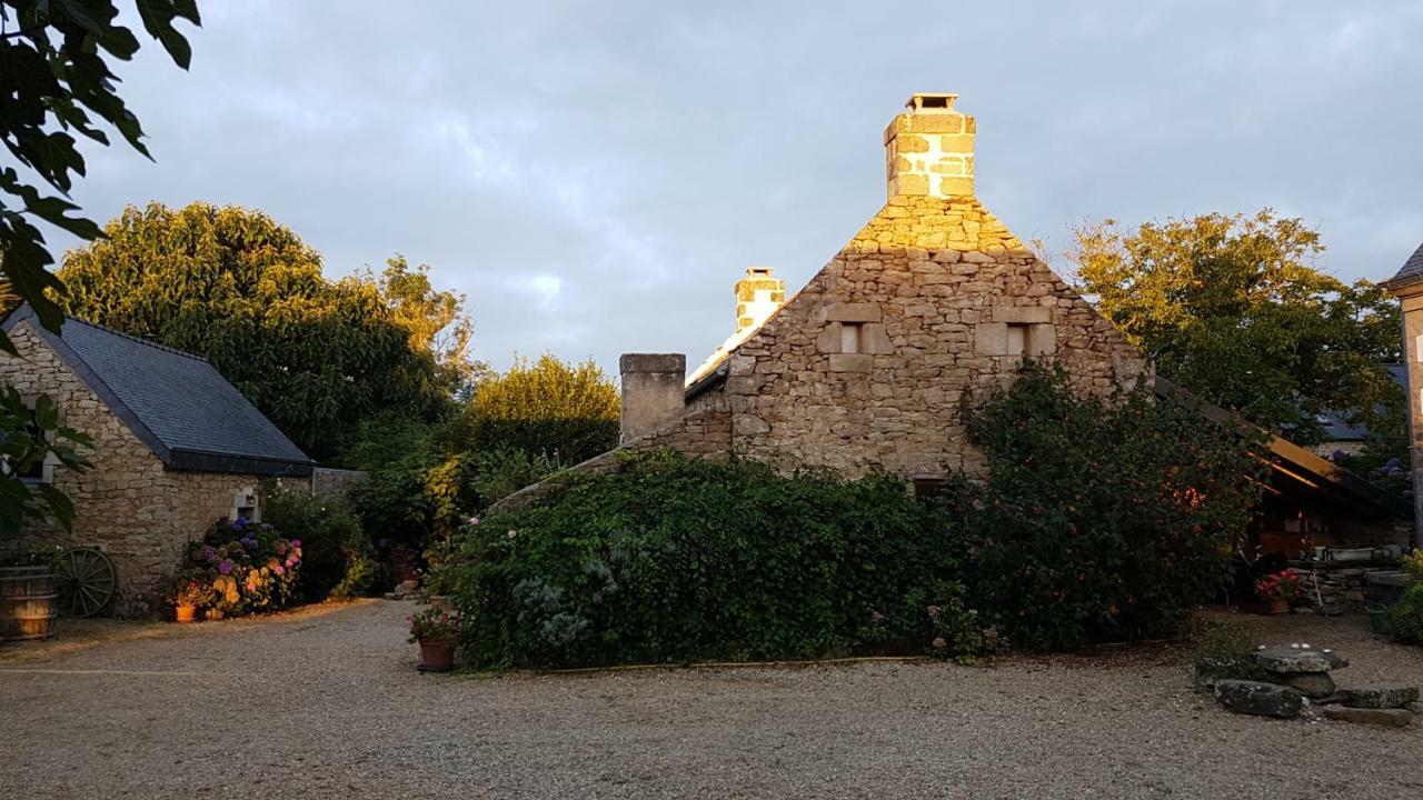 Hotel La Ferme de Kerhors Tréméoc Exterior foto